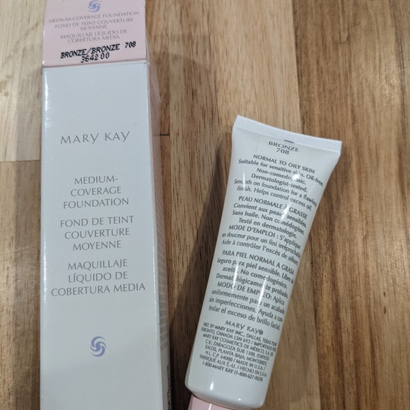 Mary Kay Medium Coverage Foundation Bronze #708